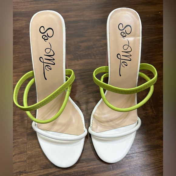 Multicolored White Block Heels size 8 perfect condition! - Picture 6 of 6